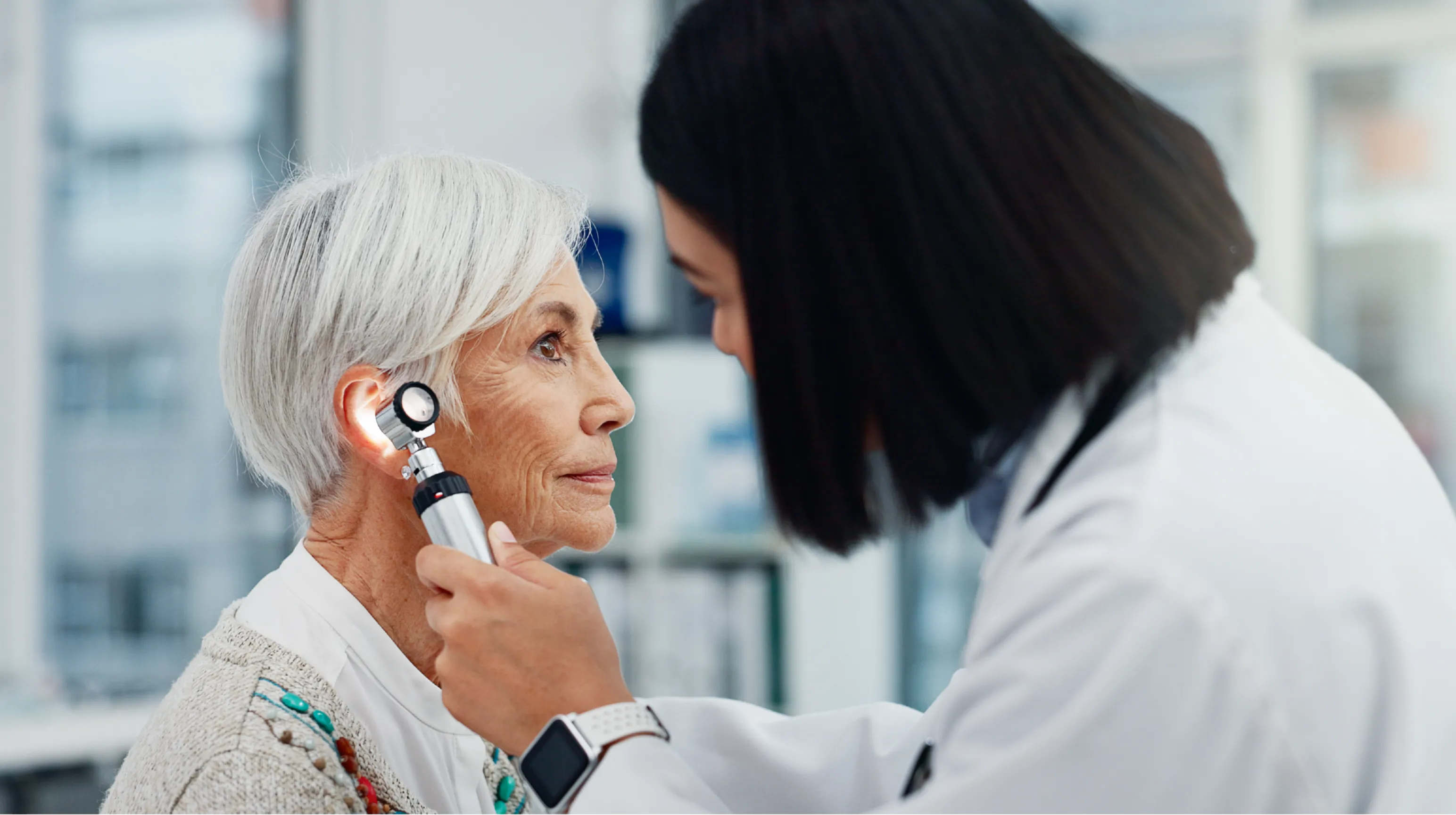 How Medicare Advantage Plans Help Pay for Hearing Aids in Virginia